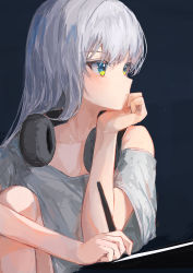 Rule 34 | 1girl, absurdres, bare arms, black background, closed mouth, green eyes, grey shirt, hair between eyes, headphones, headphones around neck, highres, holding, holding pen, ichika (ichika87), long hair, looking to the side, off shoulder, original, pen, shirt, short sleeves, silver hair, sitting, solo