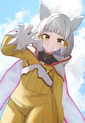 Rule 34 | 1girl, animal ears, arched bangs, blue sky, cat ears, cat girl, claw pose, cloud, commentary request, eteko (eteco30), grey hair, highres, jumpsuit, looking at viewer, medium hair, nia (xenoblade), outdoors, sky, smile, solo, teeth, xenoblade chronicles (series), xenoblade chronicles 2, yellow eyes, yellow jumpsuit