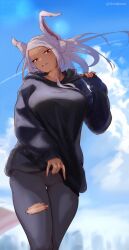Rule 34 | 1girl, absurdres, animal ears, black hoodie, blue sky, boku no hero academia, breasts, casual, cloud, commentary, dark-skinned female, dark skin, english commentary, floating hair, grey pants, hand up, highres, hood, hoodie, large breasts, long hair, looking at viewer, mirko, mixed-language commentary, pants, parted bangs, parted lips, rabbit ears, rabbit girl, red eyes, sky, sleeves past wrists, smile, solo, sora raion, spanish commentary, teeth, thigh gap, torn clothes, torn pants, twitter username, upper teeth only, white hair
