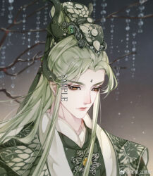 1boy bare_tree chinese_clothes chinese_commentary closed_mouth commentary_request commission crown downturned_eyes dusk expressionless floral_print forehead forehead_jewel gradient_background green_crown green_hair green_hanfu hanfu highres lips long_hair male_focus original outdoors pink_lips ponytail sample_watermark sidelocks snowing solo thick_eyebrows tree upper_body watermark weibo_watermark wind_chime winter yeli_guoqingying yellow_eyes