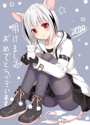 Rule 34 | 1girl, 2020, animal ear fluff, animal ears, black footwear, black gloves, black hair, black skirt, blush, boots, bow, closed mouth, collarbone, commentary request, gloves, grey background, grey pantyhose, hair between eyes, holding, hood, hood down, hooded jacket, jacket, long sleeves, looking at viewer, mouse ears, mouse girl, mouse tail, multicolored hair, new year, original, pantyhose, pleated skirt, red eyes, short hair, sitting, skirt, smile, snowman, solo, star (symbol), streaked hair, tail, tail bow, tail ornament, thighband pantyhose, translation request, tukino neru, white bow, white hair, white jacket
