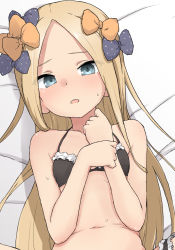 Rule 34 | 1girl, abigail williams (fate), bare arms, bare shoulders, bed sheet, blonde hair, blue eyes, blush, bow, fate/grand order, fate (series), forehead, hair bow, hands up, highres, long hair, looking at viewer, lying, navel, on back, orange bow, parted bangs, parted lips, polka dot, polka dot bow, purple bow, solo, sweat, upper body, very long hair, yakihebi