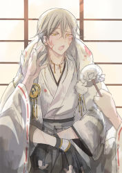 Rule 34 | 10s, 1boy, black gloves, blood, blood on face, blood on clothes, blurry, depth of field, gloves, japanese clothes, nair (mindcreator), partially fingerless gloves, pov, saniwa (touken ranbu), solo focus, torn clothes, touken ranbu, tsurumaru kuninaga, uchiko, white hair, yellow eyes