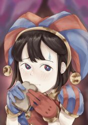 Rule 34 | 1girl, blush, brown hair, food, glitch productions, gloves, hat, highres, jester, jester cap, multicolored eyes, pomni (the amazing digital circus), sandwich, short hair, skellevision, sweatdrop, the amazing digital circus