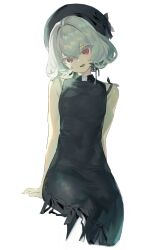 Rule 34 | 1girl, beret, black dress, character request, copyright request, covered navel, dress, feet out of frame, grey hair, hat, highres, looking at viewer, lunch (lunchicken), red eyes, sleeveless, sleeveless dress, smile, solo, strapless, strapless dress, thick eyelashes, tube dress