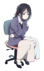 Rule 34 | 1girl, anime coloring, black eyes, black hair, blanket, cardigan, chair, full body, long hair, mattaku mousuke, office chair, original, ponytail, shaded face, shoe dangle, simple background, sitting, solo, swivel chair