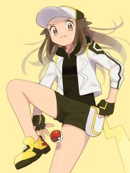 Rule 34 | 1girl, adapted costume, baseball cap, black gloves, brown eyes, brown hair, clenched hand, cosplay, creatures (company), fingerless gloves, game freak, gloves, hat, highres, leaf (pokemon), looking at viewer, nintendo, official alternate costume, poke ball, poke ball (basic), pokemon, pokemon masters ex, pumpkinpan, red (pokemon), red (pokemon) (cosplay), red (sygna suit) (thunderbolt) (pokemon), shorts, simple background, solo, standing, standing on one leg, yellow background, yellow footwear