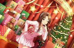 Rule 34 | 1girl, box, brown hair, christmas, christmas tree, forehead, game cg, gift, gift box, hairband, idolmaster, idolmaster cinderella girls, idolmaster cinderella girls starlight stage, jewelry, komuro chinami, nail polish, necklace, official art, red eyes, skirt, smile, solo, star (symbol), stuffed animal, stuffed toy, teddy bear, teeth