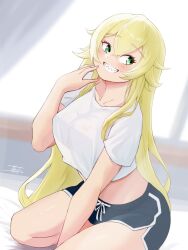 1girl blonde_hair blush breasts contemporary frederica_baumann green_eyes highres indoors kneeling large_breasts long_hair looking_to_the_side miarin141 on_bed open_mouth re:zero_kara_hajimeru_isekai_seikatsu sharp_teeth shirt short_shorts shorts smile solo stomach teeth thighs very_long_hair white_shirt