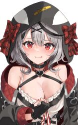 Rule 34 | 1girl, bare shoulders, breasts, cleavage, fingerless gloves, gloves, grey hair, highres, hololive, holox, large breasts, looking at viewer, multicolored hair, red eyes, sakamata chloe, short hair, smile, solo, streaked hair, tonton utaro, virtual youtuber