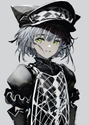 Rule 34 | 1girl, absurdres, black hat, checkered clothes, checkered headwear, green eyes, grey background, grey hair, grey theme, hat, highres, original, parted lips, puffy sleeves, short hair, simple background, smile, solo, turtleneck, upper body, yamori no o, yellow eyes
