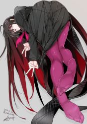 Rule 34 | 1girl, ass, black hair, double v, fate/grand order, fate (series), feet, long hair, looking at viewer, looking back, multicolored hair, oryou (fate), pantyhose, pantylines, pink pantyhose, red eyes, rib:y(uhki), school uniform, serafuku, soles, solo, two-tone hair, v