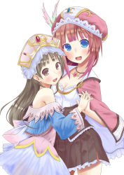 Rule 34 | 2girls, atelier (series), atelier totori, bare shoulders, blue eyes, blush, breasts, cleavage, female focus, hat, highres, holding hands, hujikok, jewelry, long hair, looking at viewer, multiple girls, necklace, open mouth, rororina fryxell, short hair, simple background, skirt, smile, standing, totooria helmold, white background