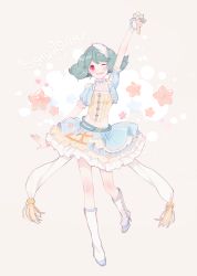 Rule 34 | 1girl, ;d, alternate costume, arm up, belt, bracelet, bustier, contrapposto, cropped jacket, fingerless gloves, gloves, green hair, hair ornament, hairband, high heels, jewelry, layered skirt, looking at viewer, lrul, macross, macross frontier, microphone, midriff, one eye closed, open mouth, ranka lee, red eyes, short hair, single glove, skirt, smile, solo