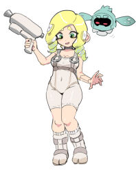Rule 34 | 1girl, agent 8 (splatoon), blonde hair, bodysuit, boots, breasts, cleavage, commentary request, covered navel, dede (qwea 00000), drone, floating, full body, green eyes, gun, holding, holding gun, holding weapon, korean commentary, long hair, medium breasts, nintendo, non-humanoid robot, octoling, octoling girl, octoling player character, open mouth, order shot (splatoon), pearl drone (splatoon), robot, simple background, sleeveless, sleeveless bodysuit, socks, solo, splatoon (series), splatoon 3, splatoon 3: side order, standing, tentacle hair, thick eyebrows, weapon, white background, white bodysuit, white footwear, white socks