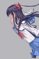 Rule 34 | 10s, 1girl, black hair, blue eyes, blue sailor collar, blue skirt, bow, cowboy shot, from side, grey background, hair bow, hand on own chin, liangchanxingmingrixiang, long hair, neckerchief, pipimi, pleated skirt, poptepipic, red neckerchief, sailor collar, school uniform, serafuku, simple background, skirt, smile, solo, wind, wind lift