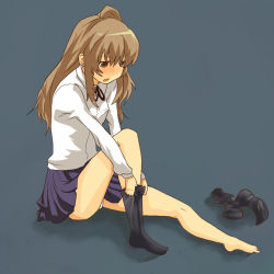 00s 1girl aisaka_taiga bad_id bad_pixiv_id barefoot brown_eyes brown_hair dressing female_focus gaihan_umeboshi_mitchell long_hair panties school_uniform shimau_(artist) skirt socks solo thighhighs toradora! underwear undressing upskirt white_panties