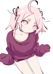 Rule 34 | 1girl, absurdres, ahoge, bare legs, choker, collarbone, eds, female focus, happy (eds), head tilt, highres, hikimayu, original, oversized clothes, pink eyes, pink hair, purple sweater, ringed eyes, simple background, solo, sweater, thick eyebrows, twintails, white background