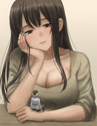 Rule 34 | 1boy, 1girl, :3, absurdres, black hair, blush, breasts, brown eyes, cleavage, commentary request, giant, giantess, grey shirt, hand on own chin, highres, kuroihassan, long hair, looking at another, medium breasts, mini person, miniboy, shirt, simple background, sitting on hand, size difference, smile, upper body, white background