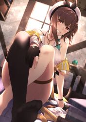 Rule 34 | 1girl, absurdres, atelier (series), atelier ryza, atelier ryza 2, bare shoulders, black gloves, black thighhighs, blush, book, book stack, braid, brown eyes, brown hair, collared shirt, gloves, grin, hair ornament, highres, huge filesize, indoors, jewelry, key, key necklace, looking at viewer, necklace, partially fingerless gloves, reisalin stout, scal2let, shirt, short hair, single thighhigh, sitting, sleeveless, sleeveless shirt, smile, table, thigh strap, thighhighs, thighs, white headwear, white shirt, window