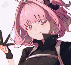 Rule 34 | 1girl, ahoge, black gloves, black scrunchie, black shirt, breasts, closed mouth, command spell, cosplay, fang, fang out, fate/grand order, fate (series), fujimaru ritsuka (female), fujimaru ritsuka (female) (cosplay), fujimaru ritsuka (female) (polar chaldea uniform), fujimaru ritsuka (female) (polar chaldea uniform) (cosplay), gloves, hair ornament, hair scrunchie, hamachamu, high collar, highres, idolmaster, idolmaster cinderella girls, large breasts, looking at viewer, medium hair, multicolored hair, one side up, pink eyes, pink hair, scrunchie, shirt, simple background, solo, two-tone hair, upper body, yumemi riamu