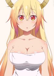 1girl absurdres blonde_hair breasts cleavage dragon_girl dragon_horns grey_background highres horns kobayashi-san_chi_no_maidragon large_breasts light_blush long_hair looking_at_viewer naked_towel open_mouth red_eyes sekaineet simple_background slit_pupils solo tohru_(maidragon) towel upper_body very_long_hair wet wet_hair