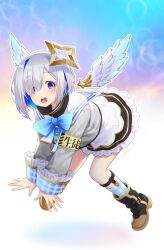 Rule 34 | 1girl, absurdres, amane kanata, black footwear, blue hair, boots, commentary request, full body, grey hair, grey shirt, hair over one eye, halo, highres, hololive, kazuma muramasa, long sleeves, looking at viewer, multicolored hair, open mouth, pink hair, purple eyes, shirt, socks, solo, star halo, teeth, upper teeth only, virtual youtuber, white wings, wings