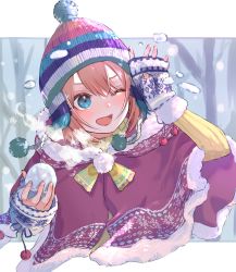 Rule 34 | 1girl, ;d, aibon, beanie, blush, breath, capelet, fur-trimmed capelet, fur trim, go-toubun no hanayome, hat, highres, holding, long sleeves, multicolored clothes, multicolored hat, nakano yotsuba, one eye closed, open mouth, orange hair, outdoors, pom pom (clothes), red capelet, short hair, smile, snowball, solo, sweater, upper body, v-shaped eyebrows, winter clothes, yellow sweater