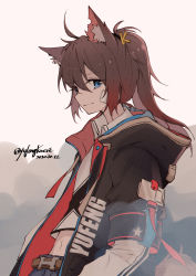 Rule 34 | 1girl, ahoge, animal ear fluff, animal ears, arknights, artist name, bandaid, bandaid on face, black jacket, blue eyes, brown hair, commentary, crop top, dated, highres, hood, hood down, jacket, letter hair ornament, looking at viewer, midriff, navel, original, ponytail, shirt, tail, white shirt, wolf ears, wolf girl, wolf tail, yufeng kaete