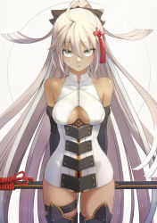 Rule 34 | 1girl, ahoge, arms behind back, bare shoulders, black bow, bow, breasts, collarbone, commentary request, dark-skinned female, dark skin, fate/grand order, fate (series), hair between eyes, hair bow, hair ornament, highres, holding, holding weapon, large breasts, long hair, looking at viewer, medium breasts, okita souji (fate), okita souji alter (fate), solo, sword, thighhighs, weapon, white hair, yunar