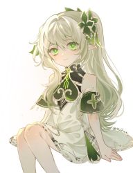 Rule 34 | 1girl, cape, child, chinese commentary, commentary request, detached sleeves, dress, genshin impact, gradient hair, green cape, green eyes, green hair, hair ornament, highres, leaf hair ornament, long hair, mojieovo, multicolored hair, nahida (genshin impact), pointy ears, side ponytail, sitting, smile, solo, white background, white dress, white hair