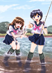 Rule 34 | 2girls, bad id, bad pixiv id, black hair, blue eyes, boots, brown hair, closed eyes, cloud, day, fish, fishing, fishing rod, highres, holding, holding fishing rod, looking at viewer, multiple girls, nature, open mouth, original, outdoors, river, rubber boots, school uniform, shimazaki mujirushi, short hair, short sleeves, skirt, sky, smile, thumbs up, water