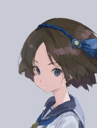 Rule 34 | 1girl, blouse, blue eyes, blue neckerchief, blue sailor collar, brown hair, closed mouth, commentary request, grey background, looking at viewer, neckerchief, pikumin, sailor collar, shirt, short hair, simple background, solo, upper body, white shirt