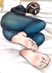 Rule 34 | 1girl, ass, barefoot, bed, brown hair, denim, feet, foot focus, jeans, long hair, looking at viewer, lying, mask, mouth mask, on side, pants, soles, toes, yellow eyes