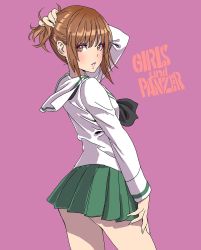 Rule 34 | 10s, 1girl, alternate hairstyle, arm at side, arm up, bare legs, black bow, blush, bow, breasts, brown eyes, brown hair, commentary request, copyright name, female focus, fingernails, from behind, from side, girls und panzer, green skirt, highres, legs, lips, lipstick, long sleeves, looking at viewer, looking back, makeup, matching hair/eyes, neck, nishizumi miho, parted lips, pleated skirt, ponytail, purple background, purple lips, sailor collar, school uniform, serafuku, short hair, sidelocks, simple background, skirt, small breasts, solo, yamashita shun&#039;ya