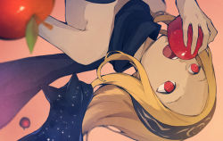 Rule 34 | 1girl, animal, apple, bare shoulders, blonde hair, cat, commentary request, dark skin, dark-skinned female, dusty (gravity daze), food, fruit, gravity daze, hairband, kitten (gravity daze), long hair, looking at viewer, open mouth, red eyes, scarf, simple background, solo, tamaki iori