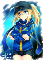 Rule 34 | 1girl, ahoge, artoria pendragon (fate), baseball cap, black hat, black shorts, blonde hair, blue eyes, blue jacket, blue scarf, closed mouth, commentary request, cowboy shot, crossed arms, fate/grand order, fate (series), hat, jacket, long hair, looking at viewer, mysterious heroine x (fate), ponytail, san-pon, scarf, short shorts, shorts, sidelocks, smile, solo, standing, thigh gap, track jacket, twitter username