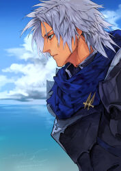 Rule 34 | 1boy, alphen (tales), armor, blue scarf, blue sky, cloud, commentary request, dark-skinned male, dark skin, expressionless, grey eyes, grey hair, highres, male focus, nukegara102, outdoors, plate armor, profile, scarf, short hair, shoulder armor, sky, solo, tales of (series), tales of arise, upper body, water