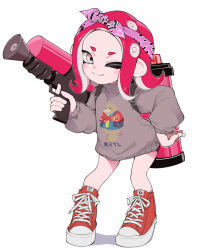 Rule 34 | 1girl, black shorts, forehead, full body, goten (510gensoku), grey sweater, hairband, hand on own hip, highres, looking at viewer, nintendo, octoling, octoling girl, octoling player character, one eye closed, pink eyes, red footwear, red hair, ribbon, shoes, short hair, short shorts, shorts, smile, solo, splatoon (series), splatoon 3, standing, suction cups, sweater, tentacle hair, weapon