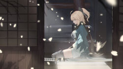 1girl ahoge black_bow black_scarf blonde_hair blue_eyes bow cherry_blossoms commentary_request falling_petals fate/grand_order fate_(series) from_side hair_bow haori highres japanese_clothes katana kimono obi okita_souji_(fate) petals sash scarf seiza sheath sheathed short_kimono shouji sitting sliding_doors solo sword thighhighs weapon white_kimono xleontan