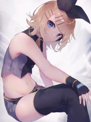 Rule 34 | bare shoulders, black bow, black star (module), blonde hair, blue eyes, bow, fingerless gloves, gloves, hair bow, hair ornament, hairclip, hand on own knee, highres, kagamine rin, kodoku no hate (vocaloid), leg warmers, looking at viewer, midriff, mipi, navel, project diva, project diva (series), serious, short shorts, shorts, sitting, sleeveless blazer, solo, stomach, vocaloid