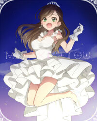 Rule 34 | 1girl, bare shoulders, breasts, brown hair, character name, cleavage, cloud, cloudy sky, collarbone, dot nose, dress, earrings, etou misaki (idolmaster), frilled dress, frilled gloves, frills, glass slipper, gloves, green eyes, idolmaster, idolmaster cinderella girls, idolmaster cinderella girls starlight stage, jewelry, jumping, layered dress, long hair, looking at viewer, medium breasts, night, open mouth, picture frame, sky, smile, solo, star (sky), sukoyaka (100hituzi), tiara, white dress, white gloves