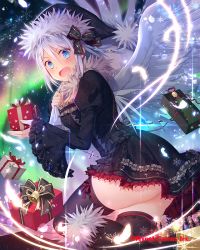 Rule 34 | 1girl, ass, bell, black bow, black dress, black hat, black thighhighs, blue eyes, blue sky, blush, bow, braid, christmas, dress, embarrassed, falkyrie no monshou, frills, gift, hair bow, hat, looking at viewer, natsumekinoko, night, night sky, official art, open mouth, outdoors, over shoulder, sack, sky, snowflakes, thighhighs, tree, watermark, white hair, white wings, wide sleeves, wings