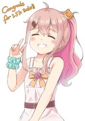 Rule 34 | 1girl, ahoge, aoi id, bare shoulders, blue scrunchie, blush stickers, brown hair, cat hair ornament, chocolate hair ornament, closed eyes, commentary, congratulations, dress, facing viewer, food-themed hair ornament, grin, hair between eyes, hair ornament, hand up, highres, long hair, mayu kirana, milestone celebration, multicolored hair, pink hair, polka dot, polka dot scrunchie, ponytail, rutorifuki, scrunchie, simple background, sleeveless, sleeveless dress, smile, solo, thick eyebrows, two-tone hair, upper body, v, virtual youtuber, white background, white dress, wrist scrunchie