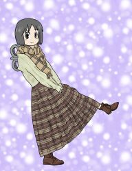 Rule 34 | 1girl, absurdres, black eyes, boots, brown footwear, brown scarf, brown skirt, full body, green sweater, grey hair, highres, long skirt, looking at viewer, nichijou, no nose, own hands together, plaid, plaid scarf, plaid skirt, purple background, risaoza meat, robot girl, scarf, shinonome nano, short hair, skirt, smile, solo, standing, standing on one leg, sweater, winding key