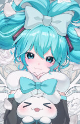 Rule 34 | &gt;o&lt;, 1girl, :3, absurdres, aqua bow, aqua eyes, aqua hair, aqua necktie, black sleeves, blue bow, bow, cinnamiku, cinnamoroll, cosplay, creature, detached sleeves, ear bow, folded twintails, fuwa fuwa cinnamoroll, grey shirt, hair between eyes, hair bow, hair ornament, hatsune miku, hatsune miku (cosplay), highres, long hair, looking at viewer, matching outfits, necktie, sanrio, shafurakafusha, shirt, smile, solo, tied ears, twintails, updo, upper body, very long hair, vocaloid