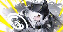 1girl armor cloak goddess_of_victory:_nikke hair_over_one_eye head-mounted_display highres hyojin one_eye_covered pilgrim_symbol_(nikke) shiny_eyes shoulder_armor snow_white_(nikke) solo upper_body visor_(armor) white_cloak white_hair yellow_eyes