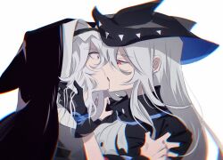 Rule 34 | 2girls, arknights, black capelet, black gloves, black headwear, black jacket, capelet, commentary, english commentary, french kiss, from side, gloves, grey hair, habit, hair between eyes, hand in another&#039;s hair, hand on another&#039;s neck, hat, highres, hood, jacket, kiss, long hair, long sleeves, multiple girls, nun, red eyes, shoulder grab, simple background, skadi (arknights), specter (arknights), upper body, very long hair, white background, yumu (8181018), yuri