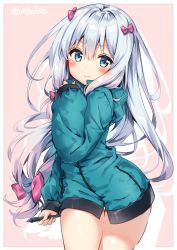 Rule 34 | 10s, 1girl, 3:, 3:&lt;, blue eyes, blush, bow, closed mouth, cowboy shot, eromanga sensei, hair between eyes, hair bow, holding, izumi sagiri, jacket, long hair, looking at viewer, pink background, pink bow, riichu, simple background, sleeves past wrists, solo, stylus, thighs, twitter username, v-shaped eyebrows, white hair