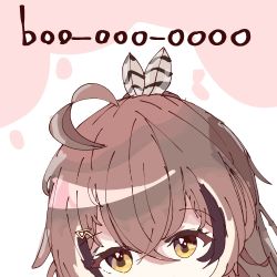 Rule 34 | 1girl, ahoge, brown hair, english text, feather hair ornament, feathers, hair ornament, hairclip, highres, hololive, hololive english, koyoinacho, looking at viewer, multicolored hair, nanashi mumei, peeking out, pink background, ponytail, simple background, spots, streaked hair, virtual youtuber, yellow eyes